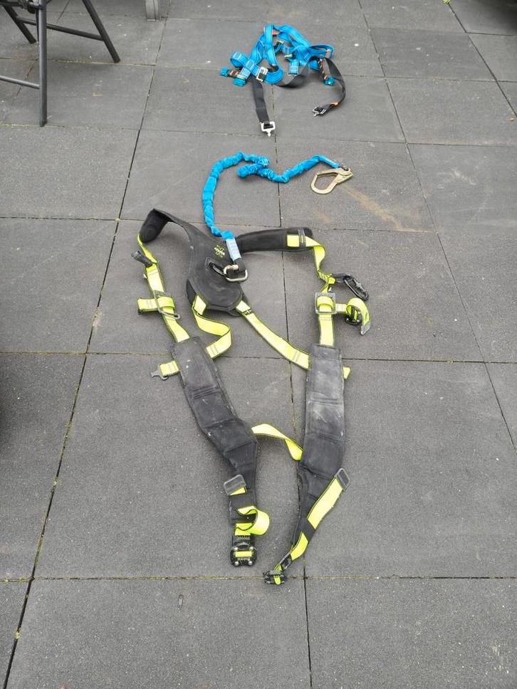 Valbeveiliging set: harnas en vanglijn, Doe-het-zelf en Verbouw, Veiligheidskleding, Ophalen