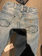 ARMANI spijkerbroek maat104 origineel zgan, Broek, Ophalen of Verzenden, Zo goed als nieuw, Jongen
