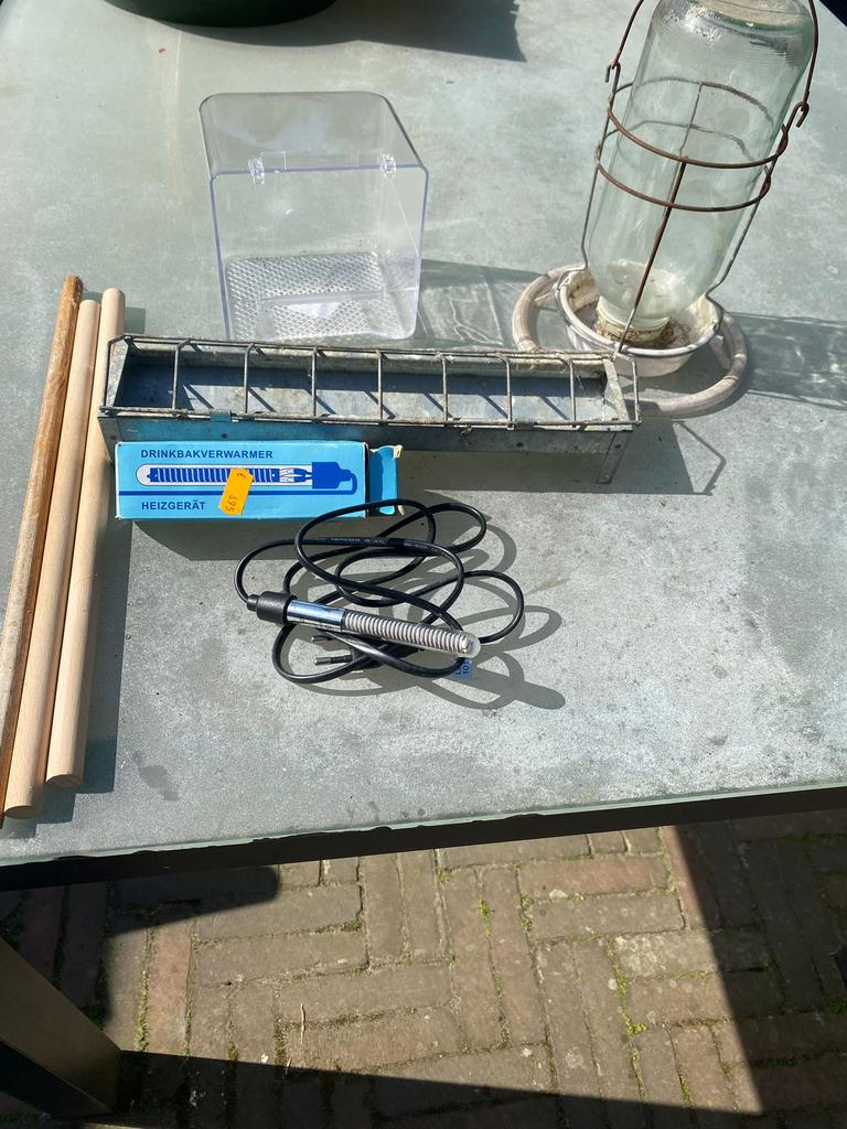 Voeder cilo / bakje, Ophalen of Verzenden, Zo goed als nieuw, Kweeklamp