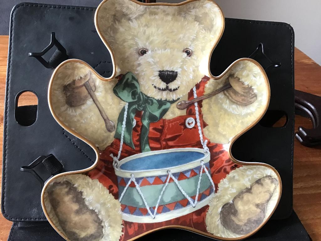 Porseleinen sier bordjes en teddybear item, Ophalen
