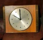Vintage Junghans muur klok, Antiek en Kunst, Ophalen of Verzenden