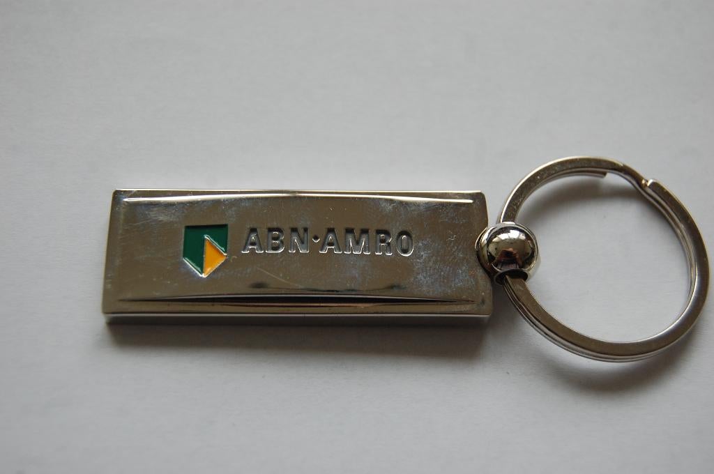 Een SLEUTELHANGER  van de ABN/AMRO BANK, Verzamelen, Ophalen of Verzenden, Zo goed als nieuw, Merk