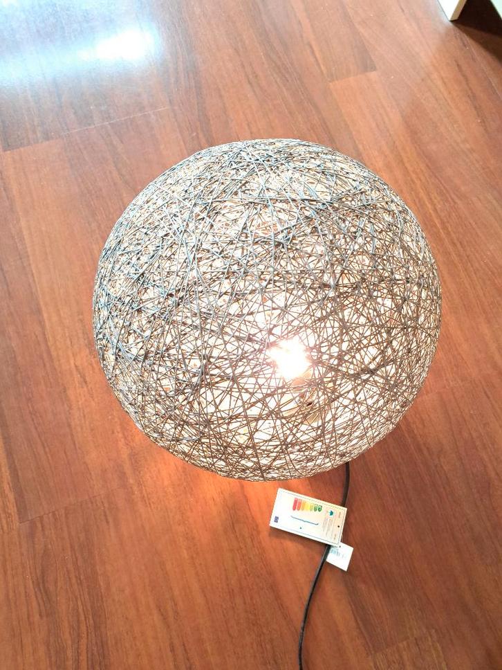 Nieuwe rotan/rieten hanglamp, merk Xenos, diameter 40 cm., Huis en Inrichting, Lampen | Hanglampen, Nieuw, Minder dan 50 cm, Kunststof