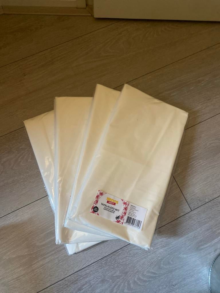 Witte papieren wegwerp tafelkleden, Ophalen of Verzenden, Nieuw, Rechthoek, Binnen