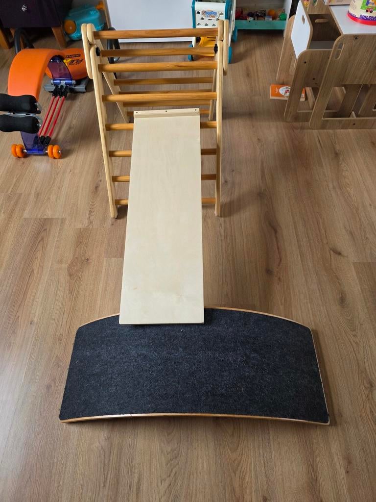 Klimrek met trap en balanceerbord, Kinderen en Baby's, Ophalen, Zo goed als nieuw