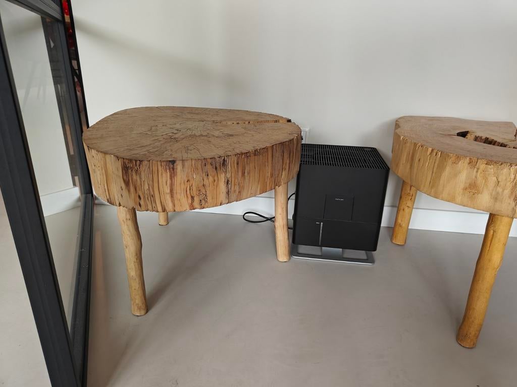 Dikke boomstam salontafels. Behandeld, Huis en Inrichting, Tafels | Salontafels, Ophalen, 50 tot 100 cm, Rond, 50 tot 100 cm