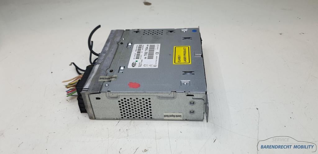 Navigatiemodule 5008 peugeot radio 9678276480 origineel gebr, Taurusavenue 1
2132 LS  Hoofddorp, NL, Gebruikt, Contact.group@renault.com