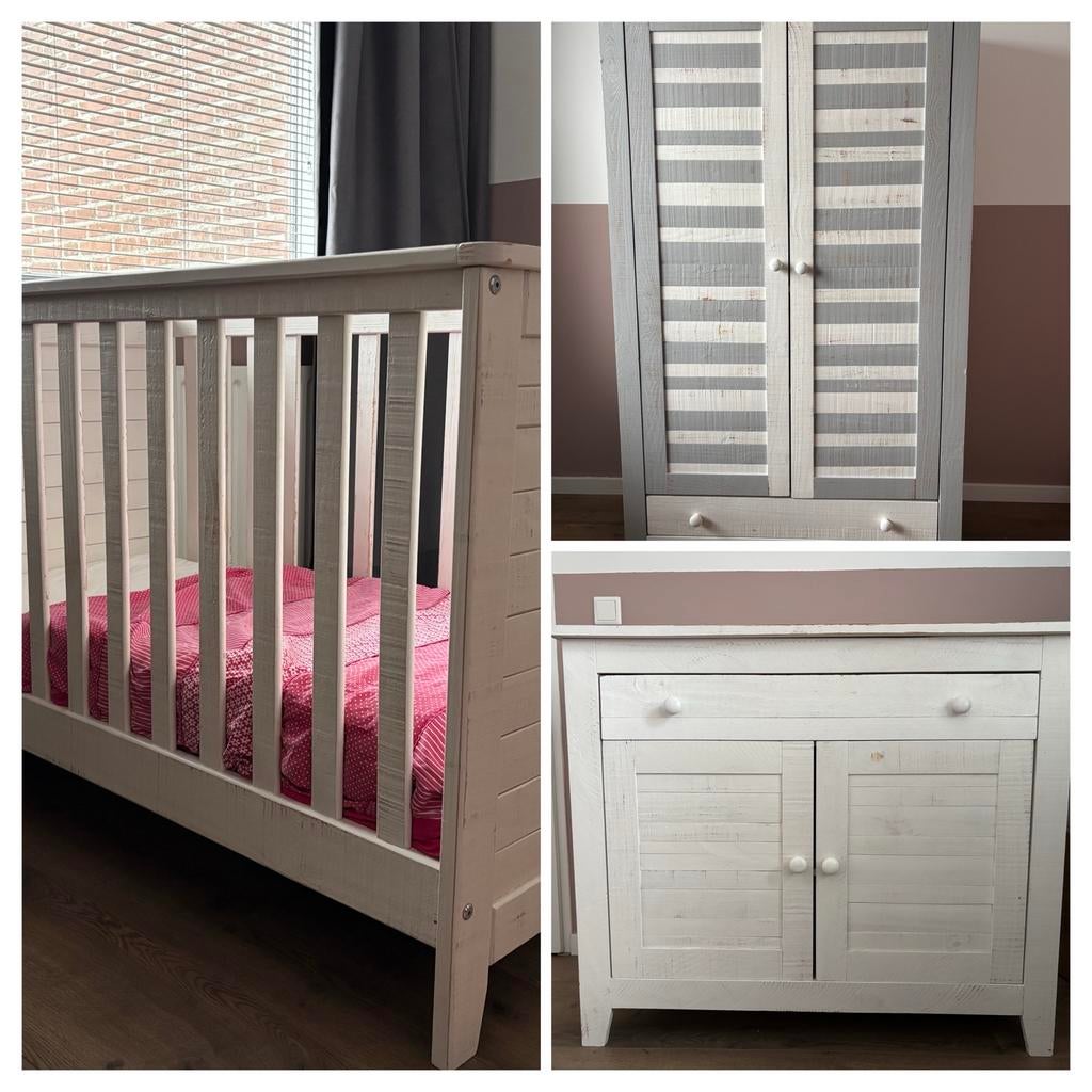 Complete babykamer kinderkamer wit/grijs, Kinderen en Baby's, Kinderkamer | Complete kinderkamers, Ophalen, Gebruikt, Jongetje of Meisje