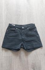 Levis 501 denim shorts 30, Zwart, Ophalen of Verzenden, W30 - W32 (confectie 38/40), Gedragen