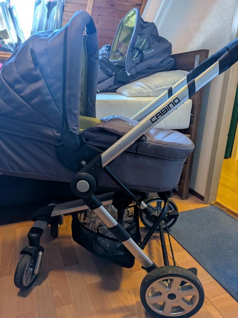 Cabino Combiwagen met Reiswieg - Grijs, Kinderen en Baby's, Kinderwagens en Combinaties, Gebruikt, Combiwagen, Overige merken