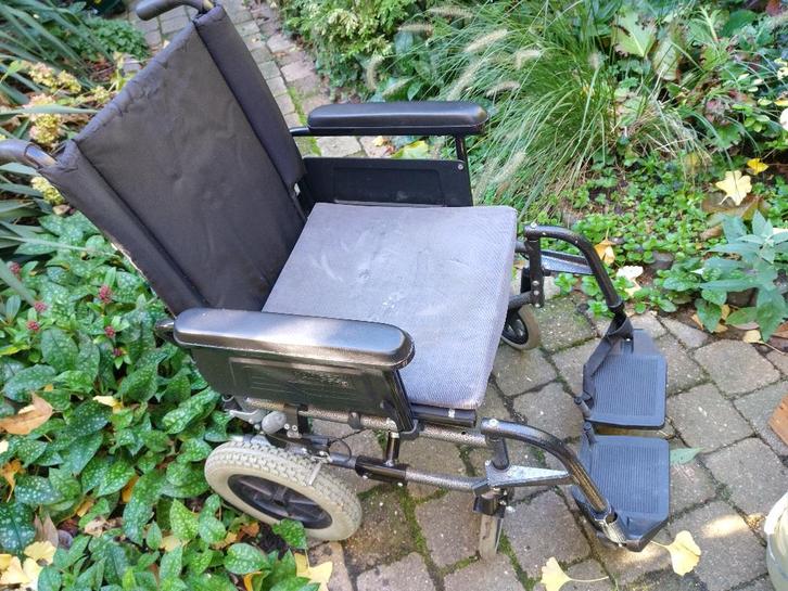 Complete inklapbare duw rolstoel, Diversen, Rolstoelen, Gebruikt, Duwrolstoel, Inklapbaar, Ophalen of Verzenden