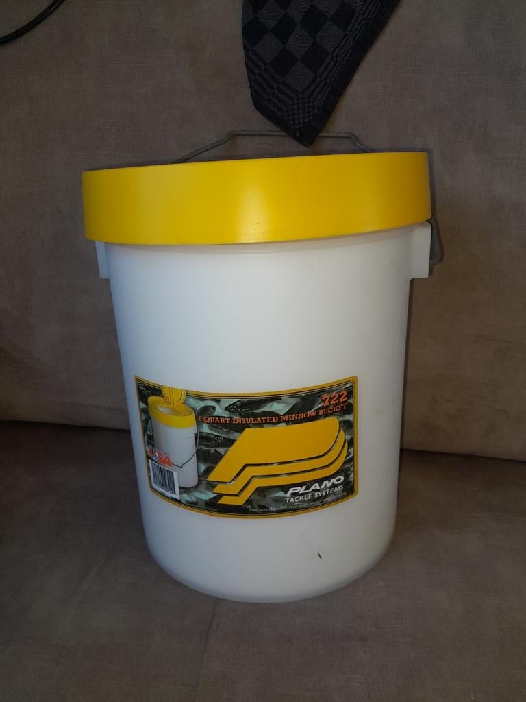 Plano 722 minnow bucket, Ophalen, Zo goed als nieuw