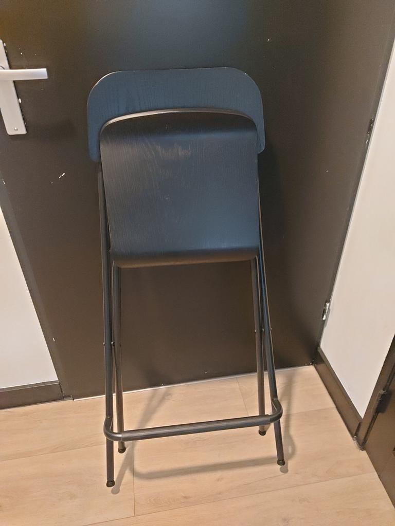 Inklapbare barkrukken 2 stuks, Ophalen, Zo goed als nieuw, 60 tot 90 cm