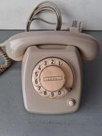 Vintage Draaischijf Telefoon - Grijs, 1 handset, Gebruikt, Onbekend@voorbeeld.com, Onbekend