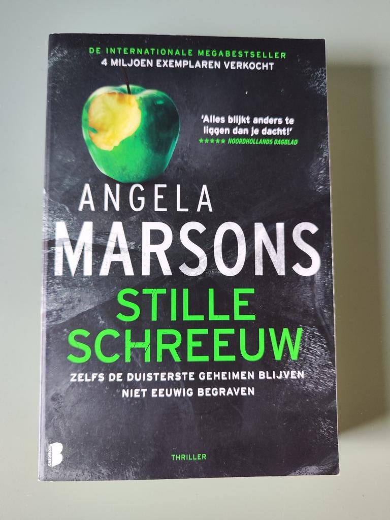 Stille Schreeuw - Angela Marsons (Thriller), Boeken, Verzenden, Gelezen, Angela Marsons, Europa overig