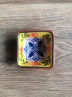 Klein bakje aardewerk uit Portugal., Gebruikt, Overige typen, Ophalen of Verzenden, Overige stijlen