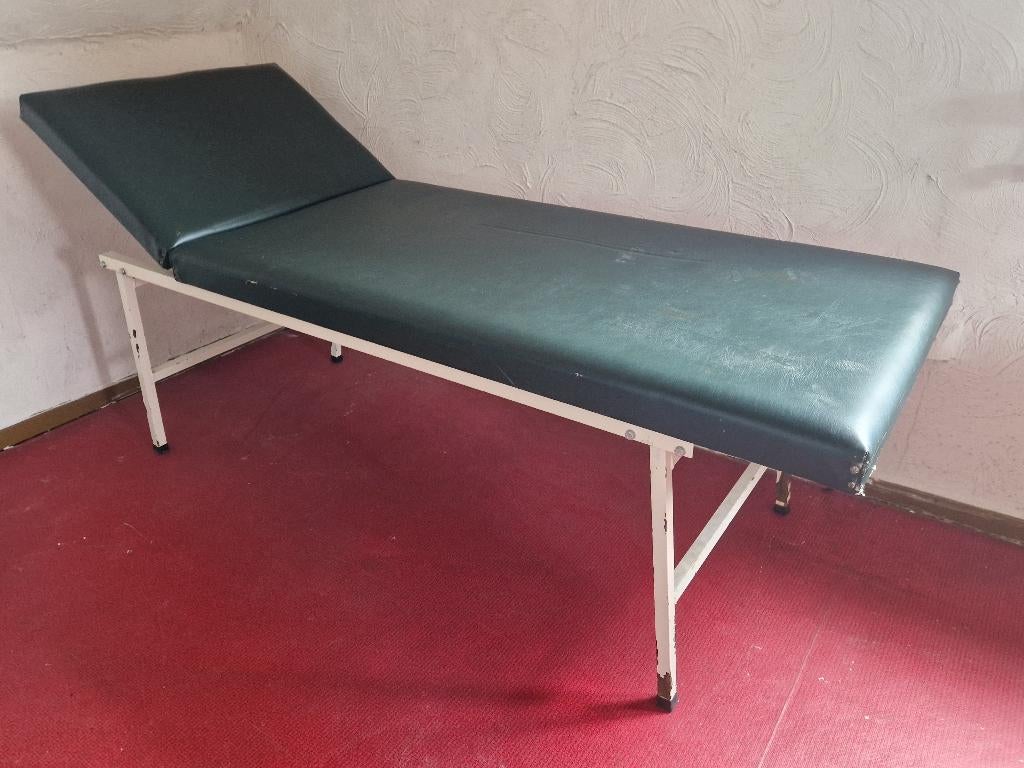 Hele oude ziekenhuis/behandeltafel ook als massagetafel, Ophalen, Gebruikt, Massagetafel