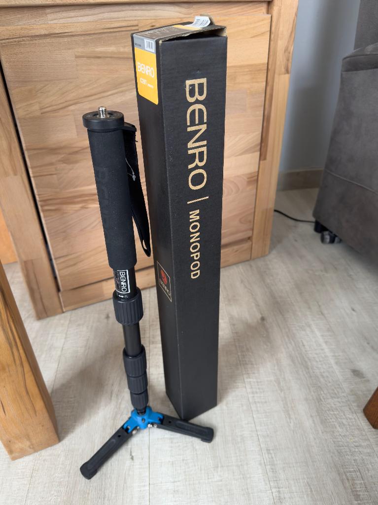 Monopod Benro, Ophalen of Verzenden, Zo goed als nieuw, Minder dan 150 cm, Eenpoot