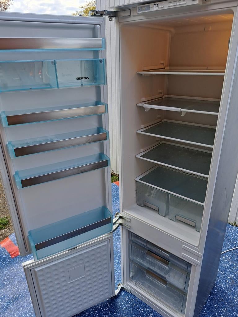 koelkast met vriesvak Siemens. Bezorgen.Het werkt perfect,, Ophalen of Verzenden, Zo goed als nieuw, Overige merken