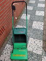 Qualcast Swift RE30S, Elekrische kooimesgrasmaaier., Gebruikt, Opvangbak, 30 t/m 39 cm, Kooimesmaaier