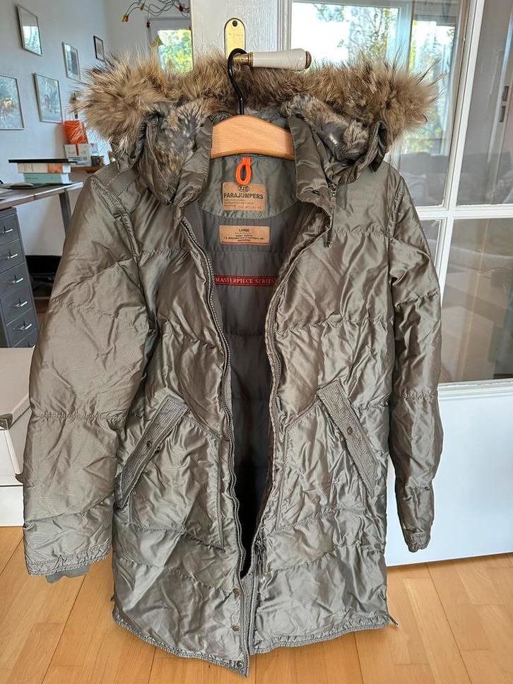 Parajumper Right Hand Masterpiece Parka (maat L), Kleding | Dames, Jassen | Winter, Zo goed als nieuw, Groen, Ophalen of Verzenden