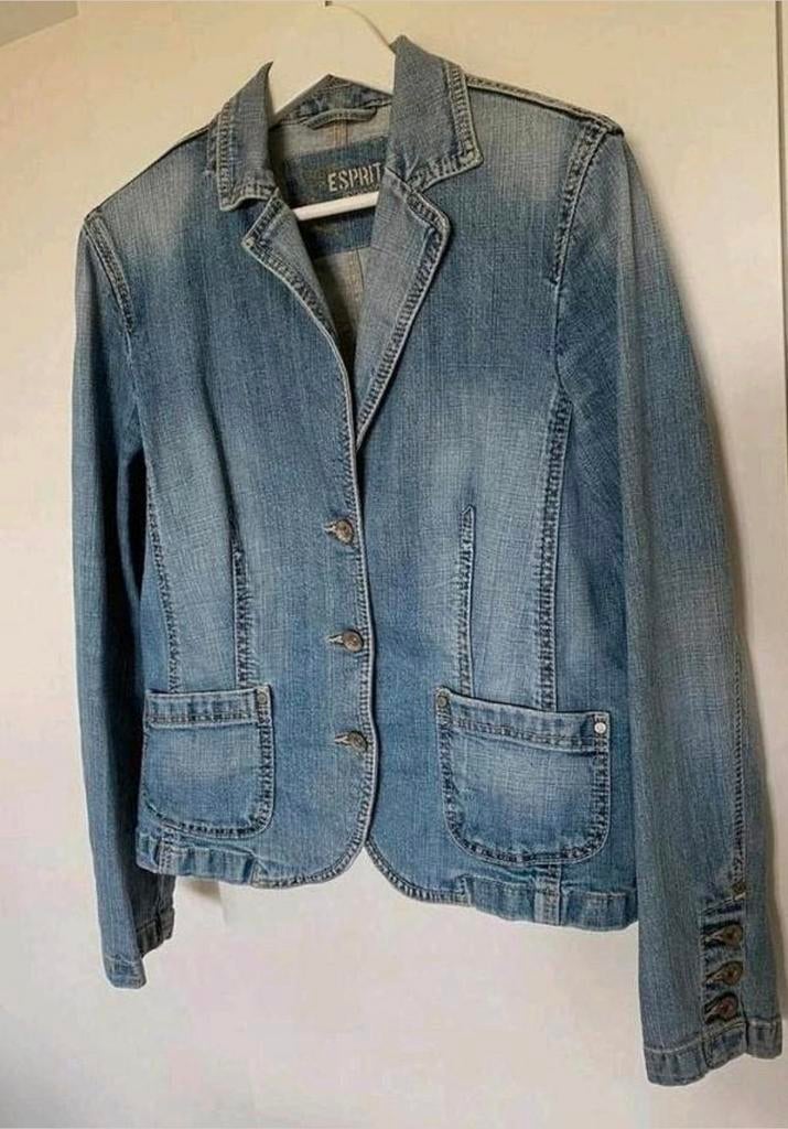 Esprit spijkerjasje - Mooie pasvorm, maat 38, Maat 38/40 (M), Blauw, Ophalen of Verzenden, Gedragen