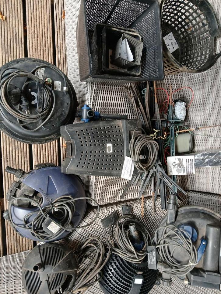 Diverse vijverbenodigdheden: pompen, filters en meer, Tuin en Terras, Vijver-toebehoren, Ophalen of Verzenden