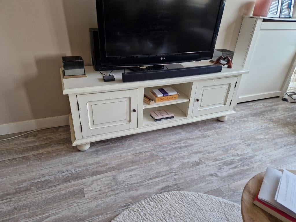 Crèmekleurig tv-meubel met opbergruimte, Ophalen of Verzenden, 25 tot 50 cm, Minder dan 100 cm