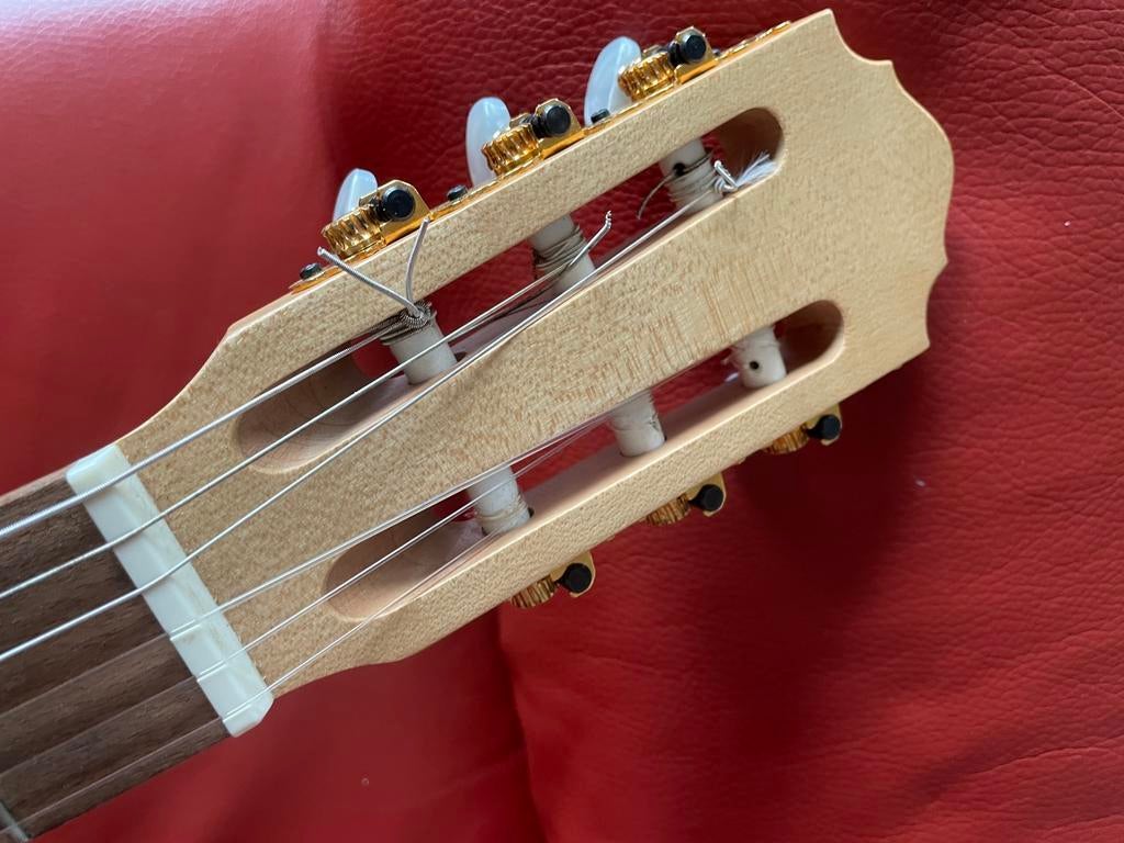 Hofner green line, Ophalen of Verzenden, Zo goed als nieuw, Western- of Steelstringgitaar