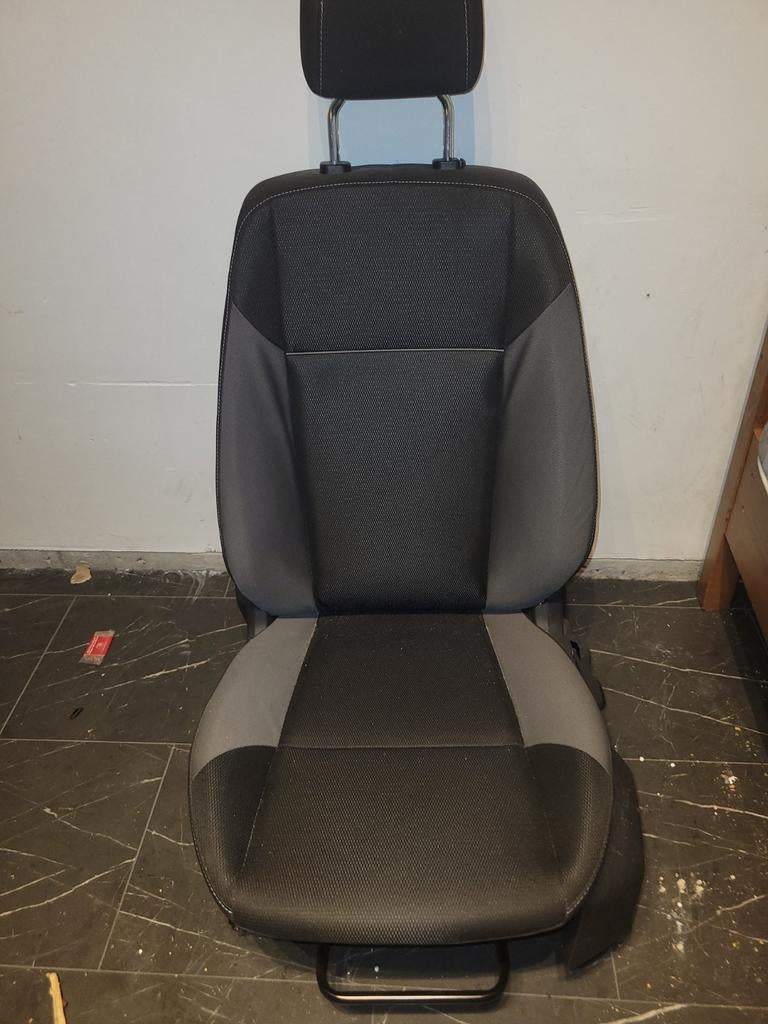 Autostoel voor Volkswagen - Comfortabel en verstelbaar, Auto-onderdelen, Ophalen of Verzenden, Gebruikt, Volkswagen