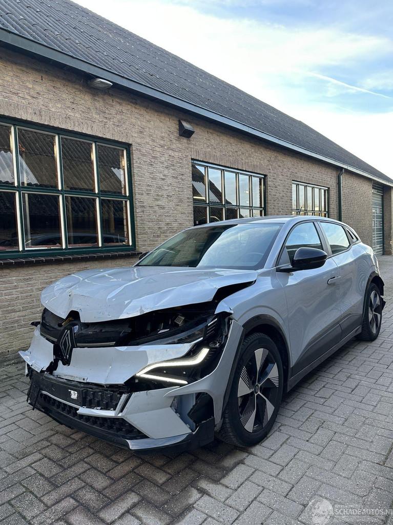 Renault Mégane E-Tech EV60 Optimum charge Evolution, Auto diversen, Schadeauto's, Renault, Automaat, Elektrisch, Hatchback, Zilver of Grijs