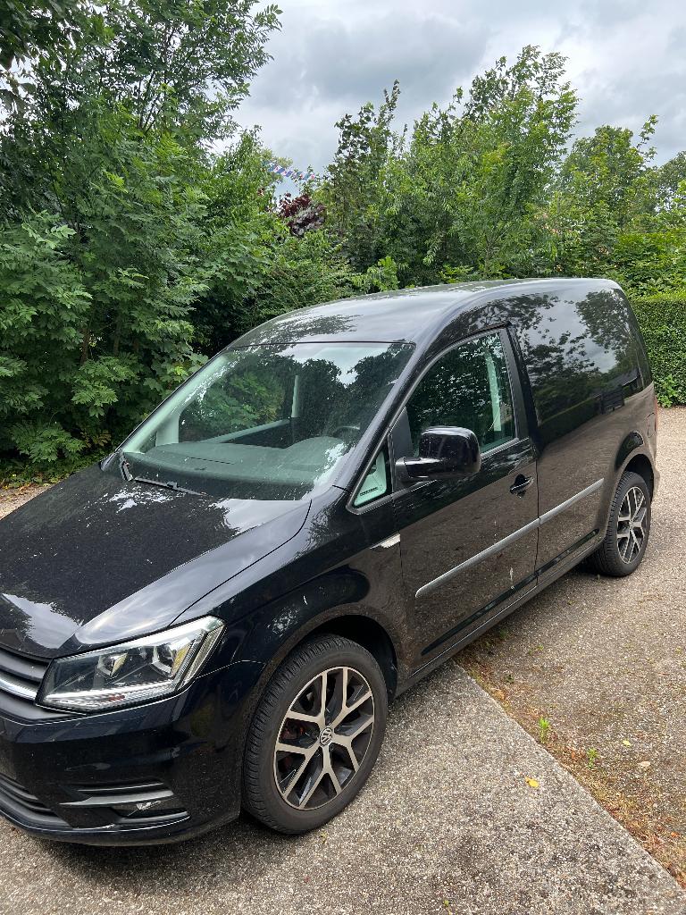 Volkswagen caddy 2.0 TDI DSG Exclusive Edition 2019 carplay, 4 cilinders, 700 kg, Volkswagen, Zwart