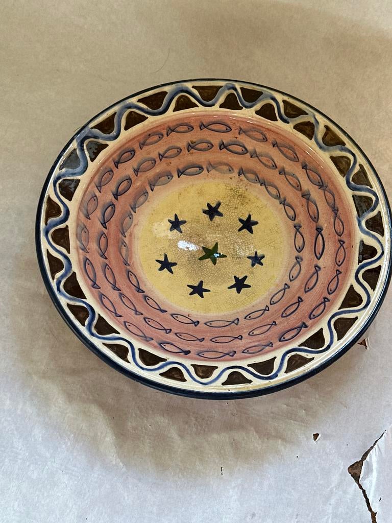 Decoratieve schaal met vissen en sterren patroon, Antiek en Kunst, Ophalen of Verzenden