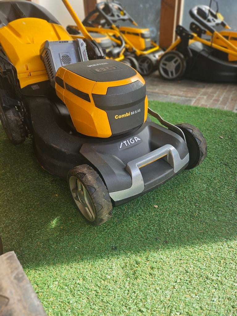 Stiga professionele accu grasmaaier 80V, Tuin en Terras, Grasmaaiers, Gebruikt, Accu-grasmaaier, 50 cm of meer, Cirkelmaaier, Mulchfunctie