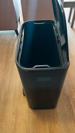 Brabantia Zwarte pedaalemmer - 60 liter 2 stuks, Huis en Inrichting, Ophalen, Kunststof, Gebruikt, Met pedaal