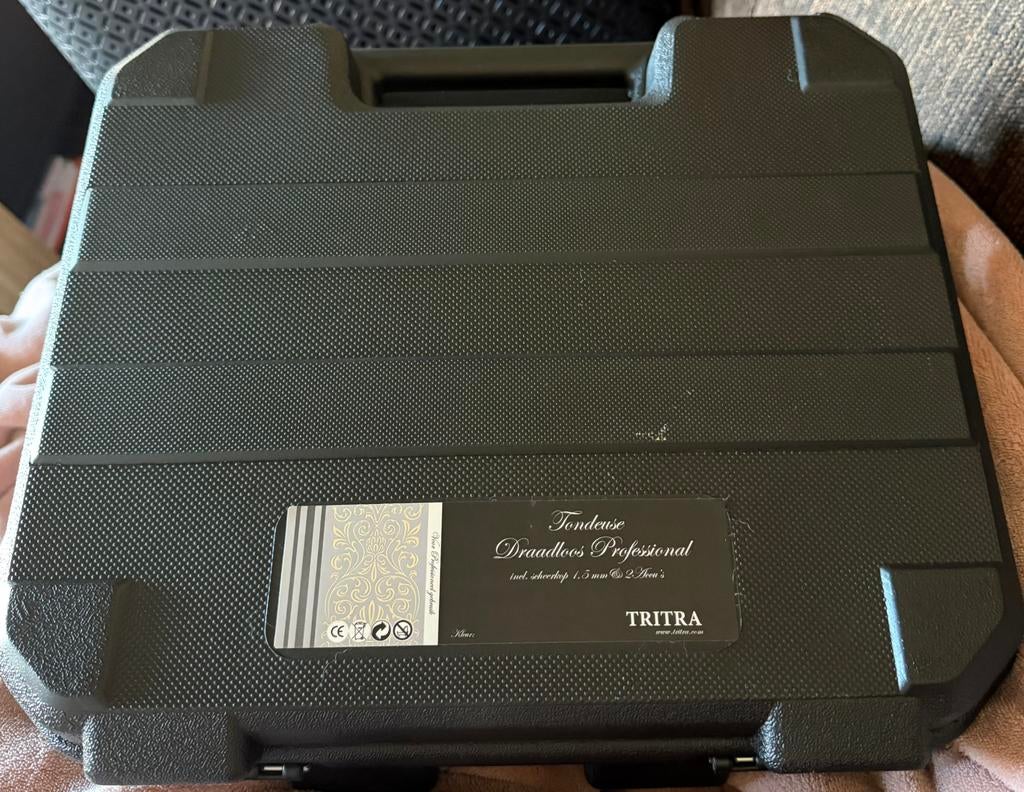 Hondentrimmer tondeuse draadloos proffesional Tritra, Ophalen, Zo goed als nieuw