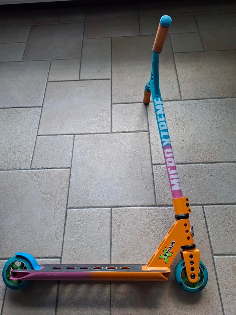 Micro Step. 2 stunt steps van Micro Step., Fietsen en Brommers, Steps, Ophalen, Gebruikt, Gewone step, Micro Step