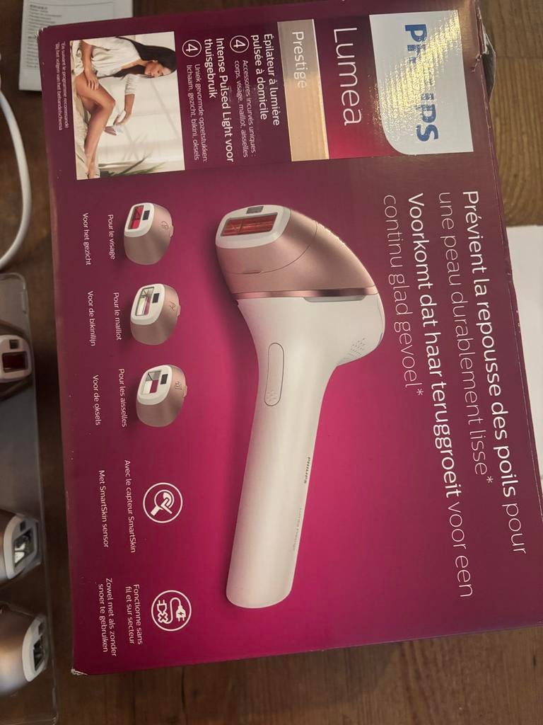 Philips Lumea Prestige IPL ontharing - Zo goed als nieuw, Ophalen of Verzenden, Zo goed als nieuw, Scheren en Epileren