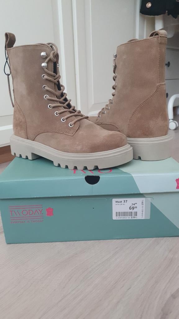 Stoere leren veterboots maat 37 - Twoday, Kleding | Dames, Schoenen, Twoday, Bruin, Lage of Enkellaarzen, Nieuw
