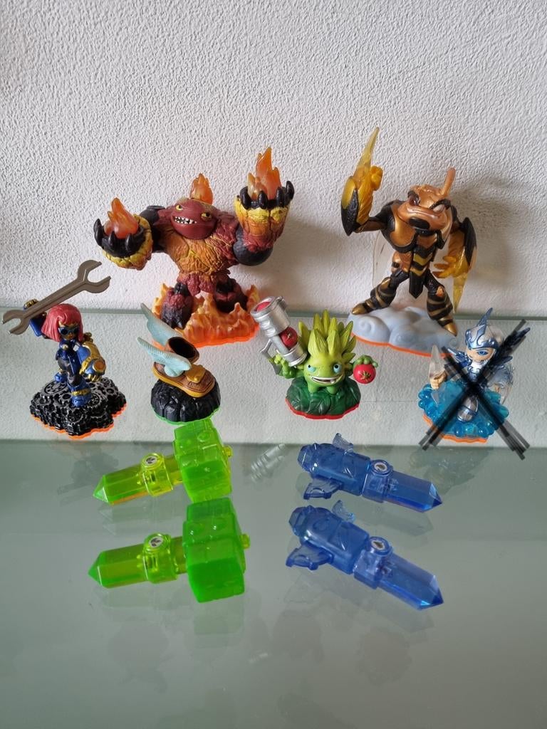 Orig,9SKYLANDERS,5FIGUREN+4TRAPKRISTALLEN,info,Samen,Igst!, Ophalen of Verzenden, Zo goed als nieuw