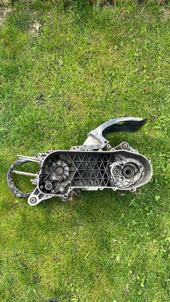 Hexagon EXS 150 cc carter/motorblok, Ophalen