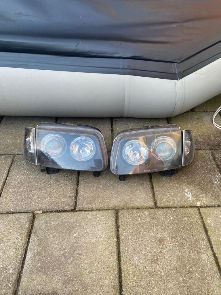 Polo 6 en 2 angel eyes en achter lichten setje, Ophalen of Verzenden, Gebruikt, Volkswagen