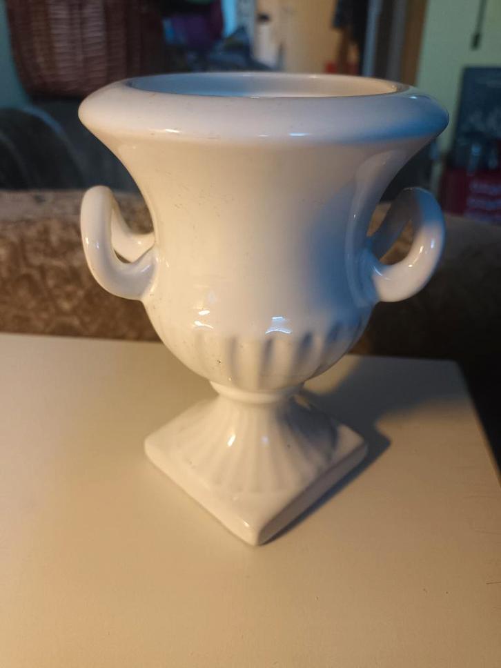 Delfts Witte vaas/ bloempot, Antiek en Kunst, Curiosa en Brocante, Ophalen of Verzenden