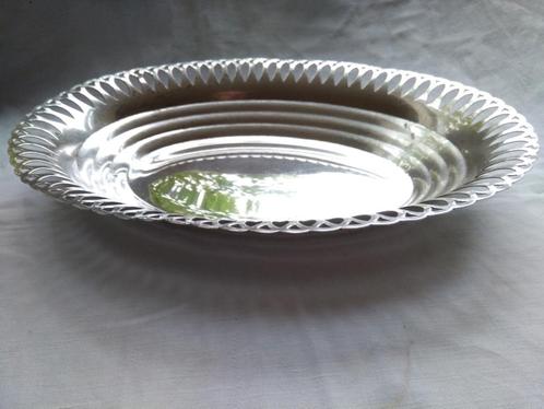verzilverde BROODMAND 30x 23 cm, van St.Medard, Frankrijk, Antiek en Kunst, Antiek | Servies los, Ophalen of Verzenden