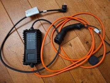 laadkabel elektr auto voor 220volt stopcontact beschikbaar voor biedingen
