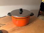 Vintage Oranje Kookpan met Deksel, Ophalen of Verzenden, Gebruikt, Rvs, Kookpan of Snelkookpan