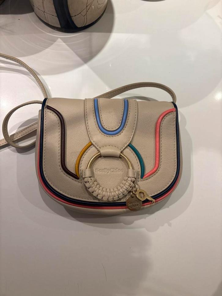 See by Chloé Tas - Bijna Nieuw!, Sieraden, Tassen en Uiterlijk, Tassen | Damestassen, Zo goed als nieuw, Schoudertasje, Beige