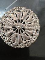 Bevrijdingsbroche:tekst,1940 vrije volken sterven niet 1945, Ophalen of Verzenden, Zo goed als nieuw, Overige materialen