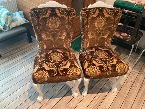 Gratis 2 stoelen (eetkamerstoel) retro vintage extra stevig, Huis en Inrichting, Stoelen, Zo goed als nieuw, Twee, Hout, Stof