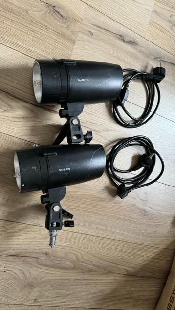 Studio flits lampen QH BJ 220 beschikbaar voor biedingen